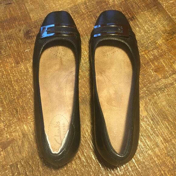 Clarks Candra Glow Ballet Flat Shoes Womens 7 Black Buckle Classic Normcore - Picture 3 of 9